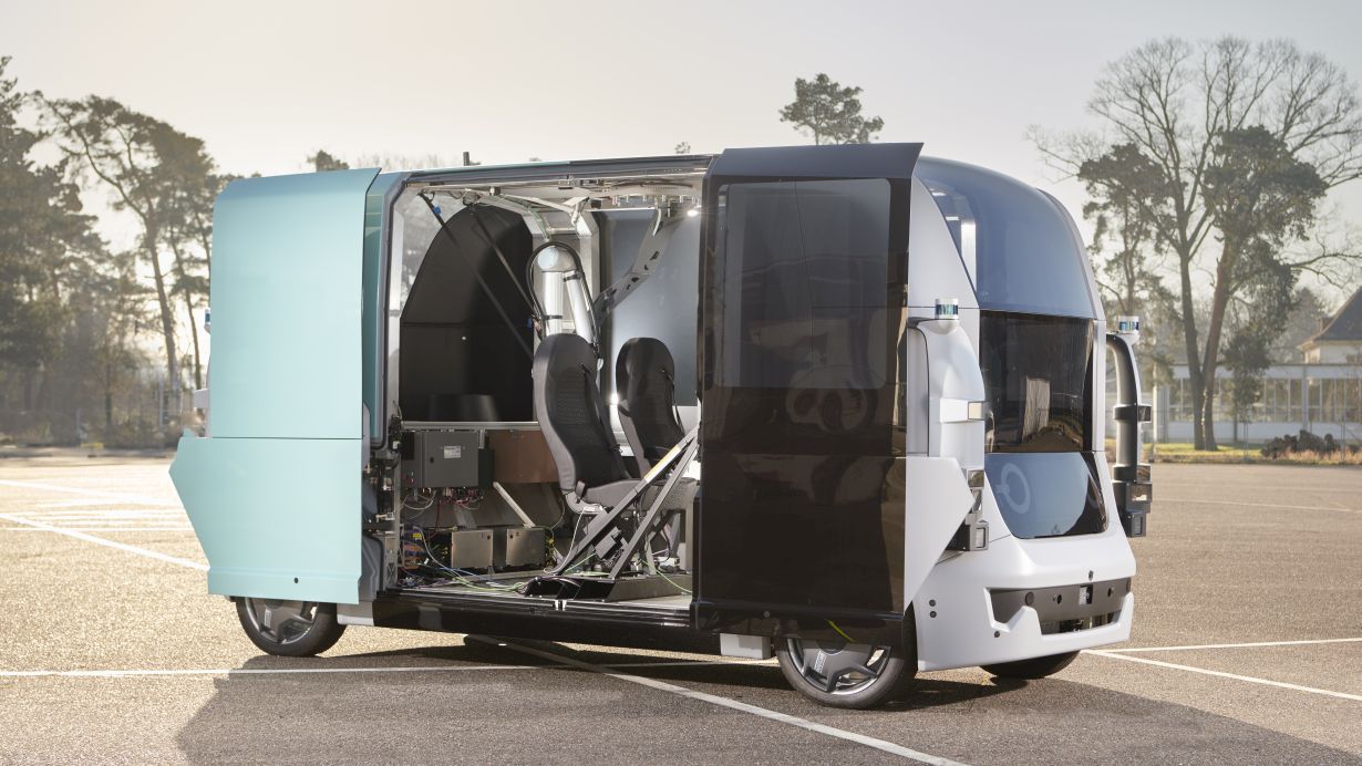 Das KIT-Zentrum Mobilitätssysteme erforscht Lösungen für eine „Seamless Mobility“, bei der öffentliche, private und kommerzielle Mobilitätsanbieter aufeinander abgestimmt werden.