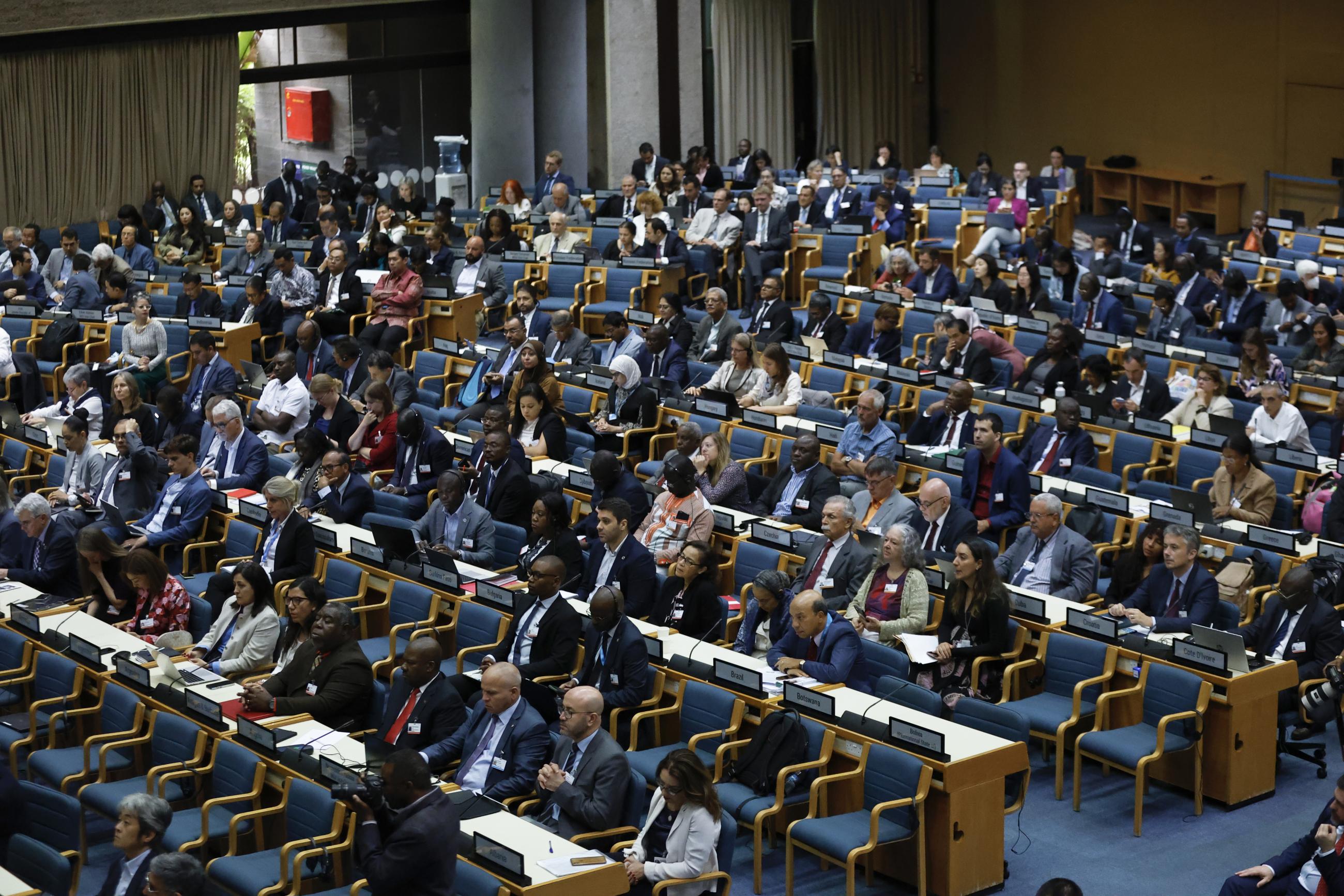 Blick in den Saal während der Eröffnungsplenarsitzung IPCC-59