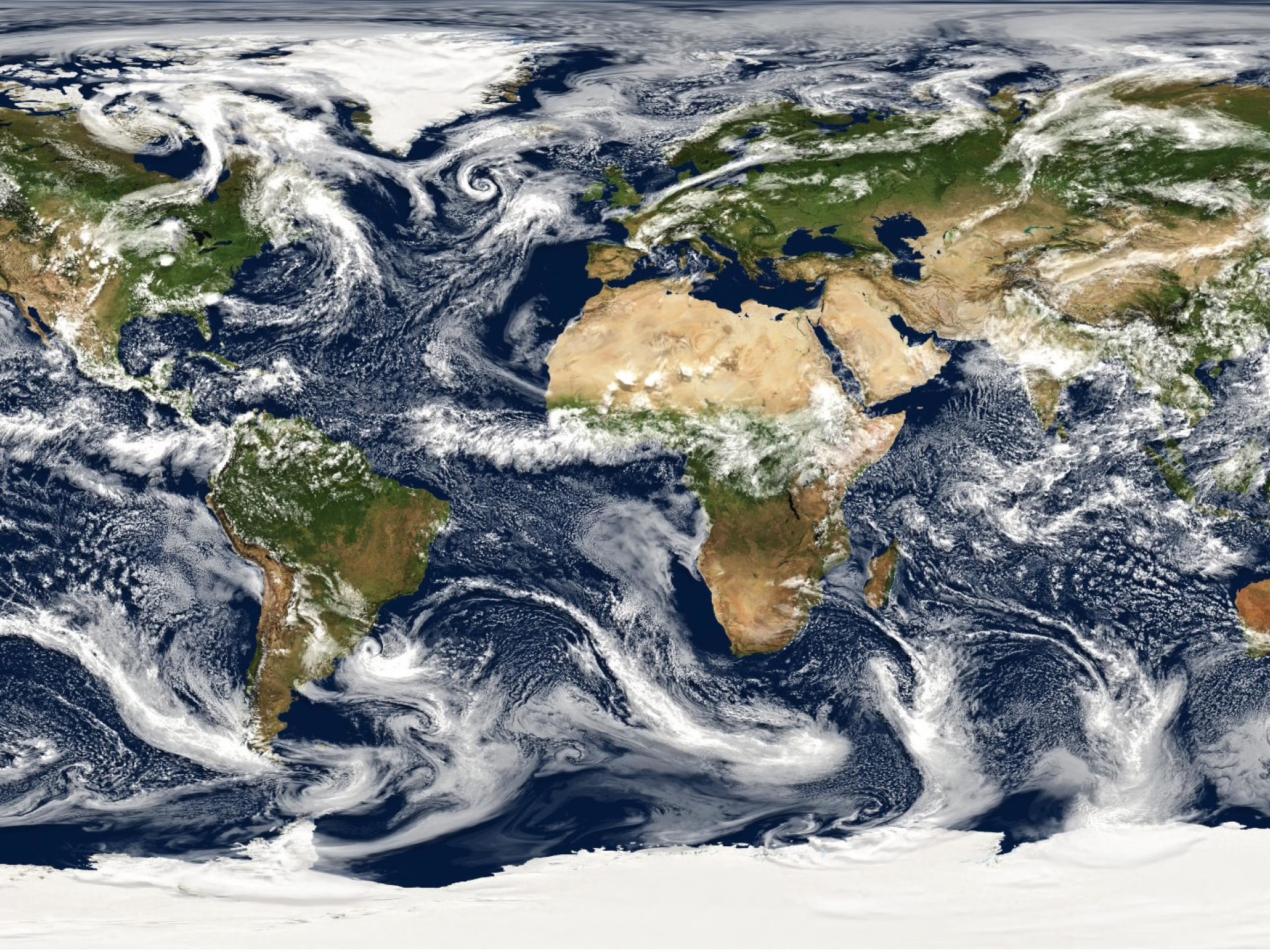 Visualisierung einer hochauflösenden globalen Simulation mit dem Modell ICON, die veranschaulicht, wie kleinskalige Prozesse explizit auf globaler Skala simuliert werden können. Dadurch wird die Notwendigkeit von Parametrisierungen in Klimamodellen reduziert. Mit einer räumlichen Modellauflösung von 2,5 km veranschaulicht die Visualisierung das Poten-zial des Modells, eine realistische Wolkenverteilung und Wolkenmuster darzustellen.