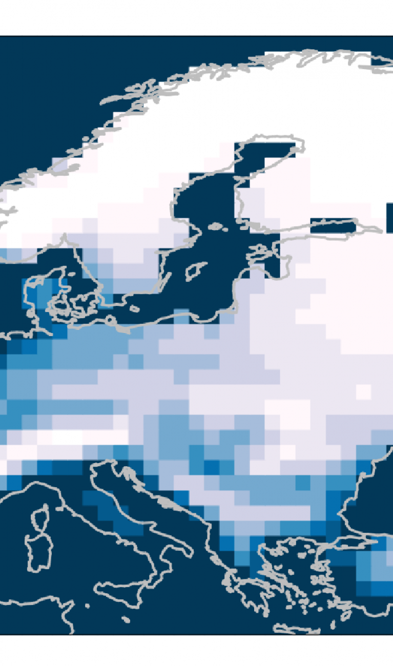 Eine Karte von Europa, die in Blau und Weiß Wahrscheinlichkeiten des Schneefalls in einer ein Grad wärmeren Welt anzeigt