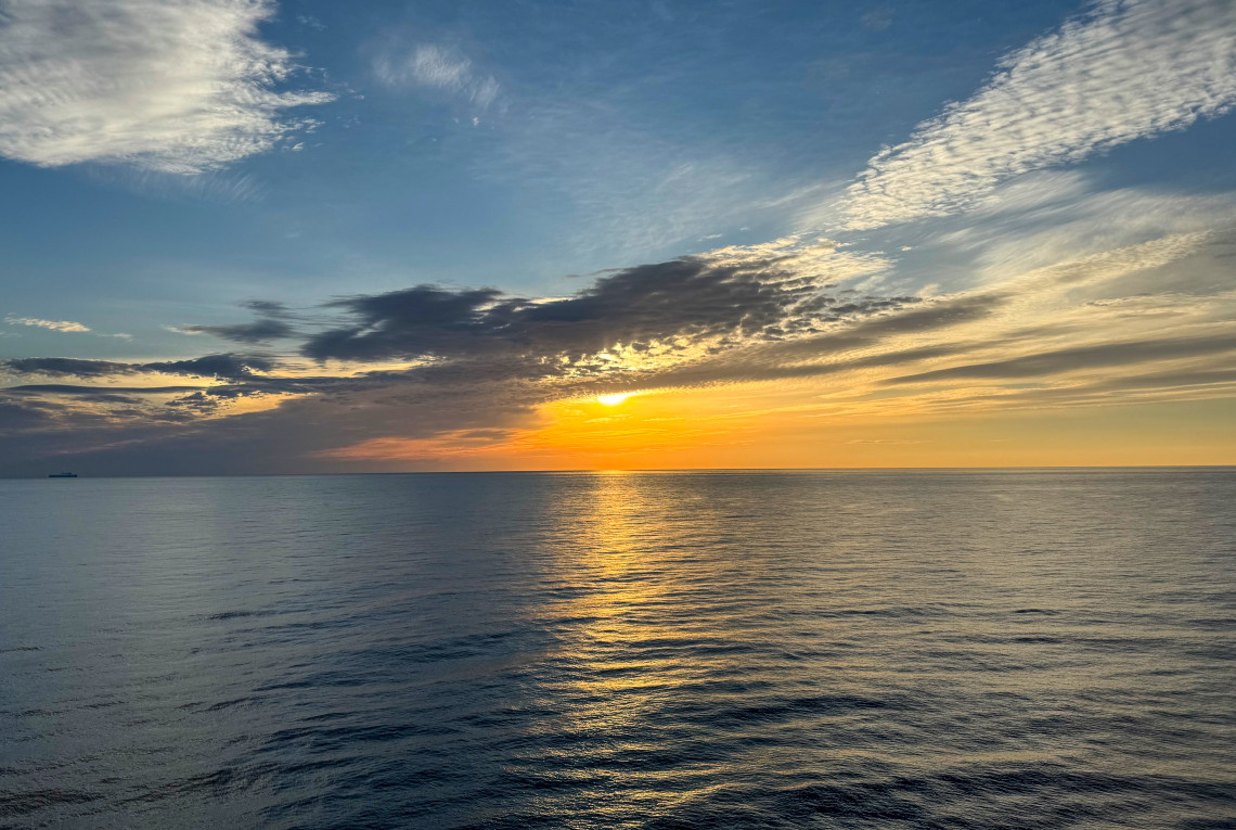 Sonne über dem Meer